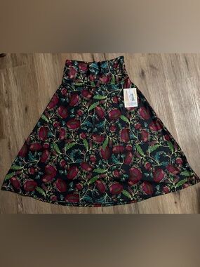LuLaRoe Azure - Black A-Line Skirt with Floral & Leaf Print - Size XSmall